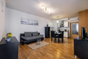 Nice,Sunny,Quiet flat near to Deak Ferenc sqaure